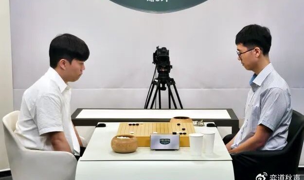开云-卞相壹连下两城击败申旻埈 韩国最强棋士战将挑战五连霸的申真谞|挑战者|循环圈|挑战权|挑战赛|白棋_新浪新闻